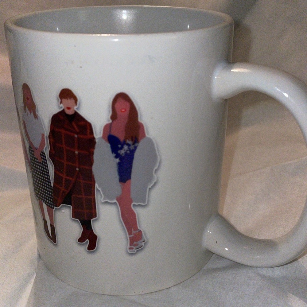Taylor Swift Coffee/ Tea Cup - Picture 4 of 5